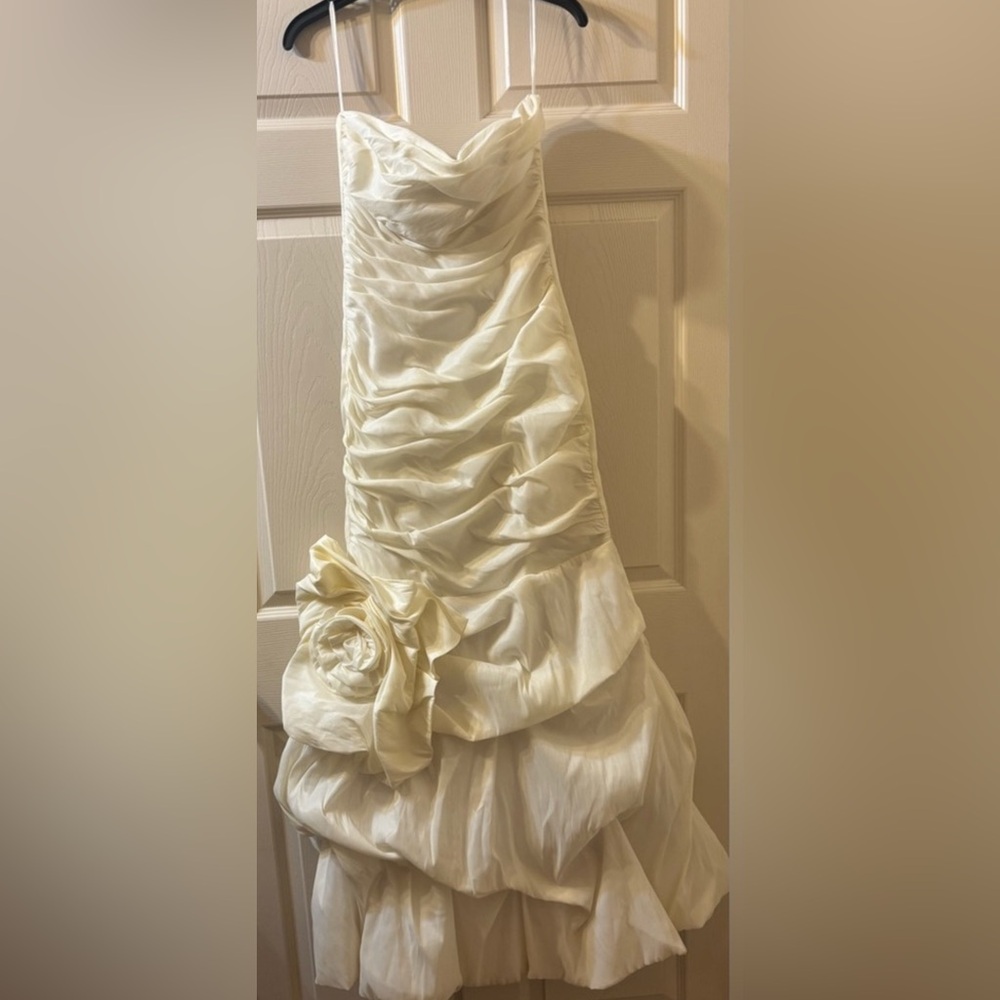 Dancing Queen Satin Wedding Dress